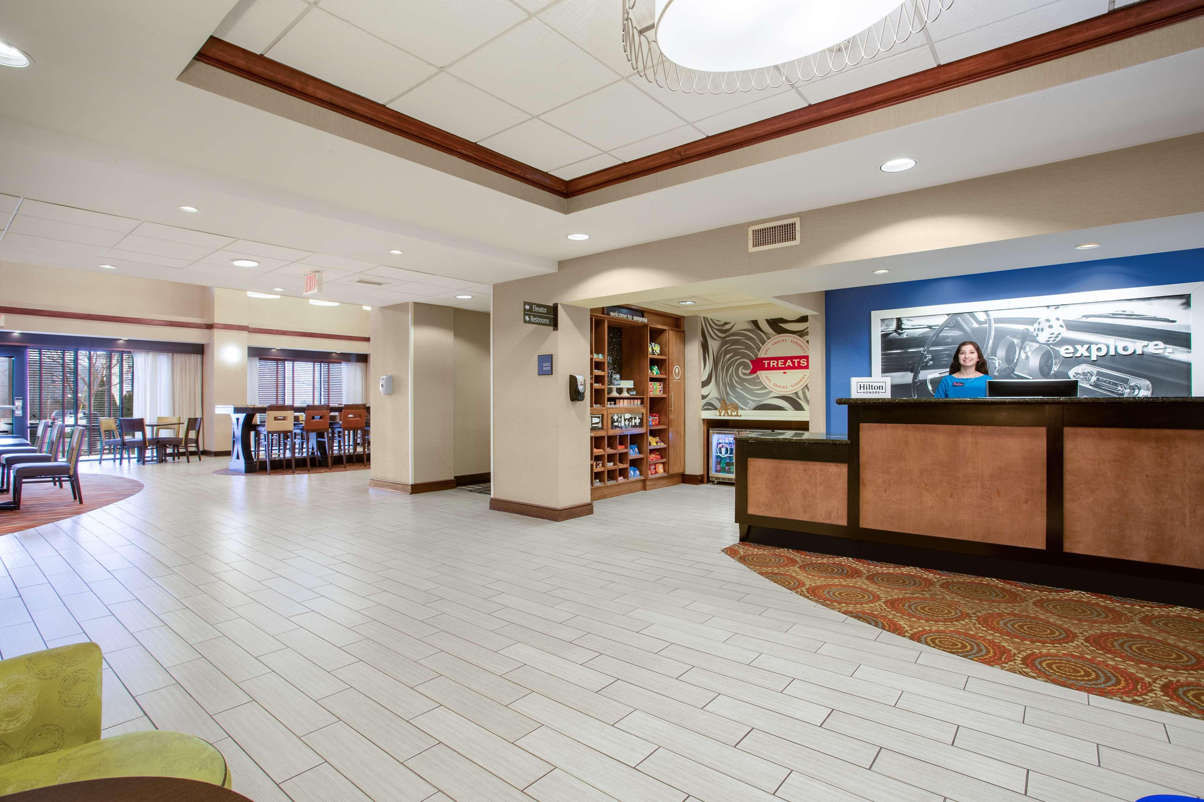 Hampton Inn & Suites Nashville-Smyrna Exterior photo