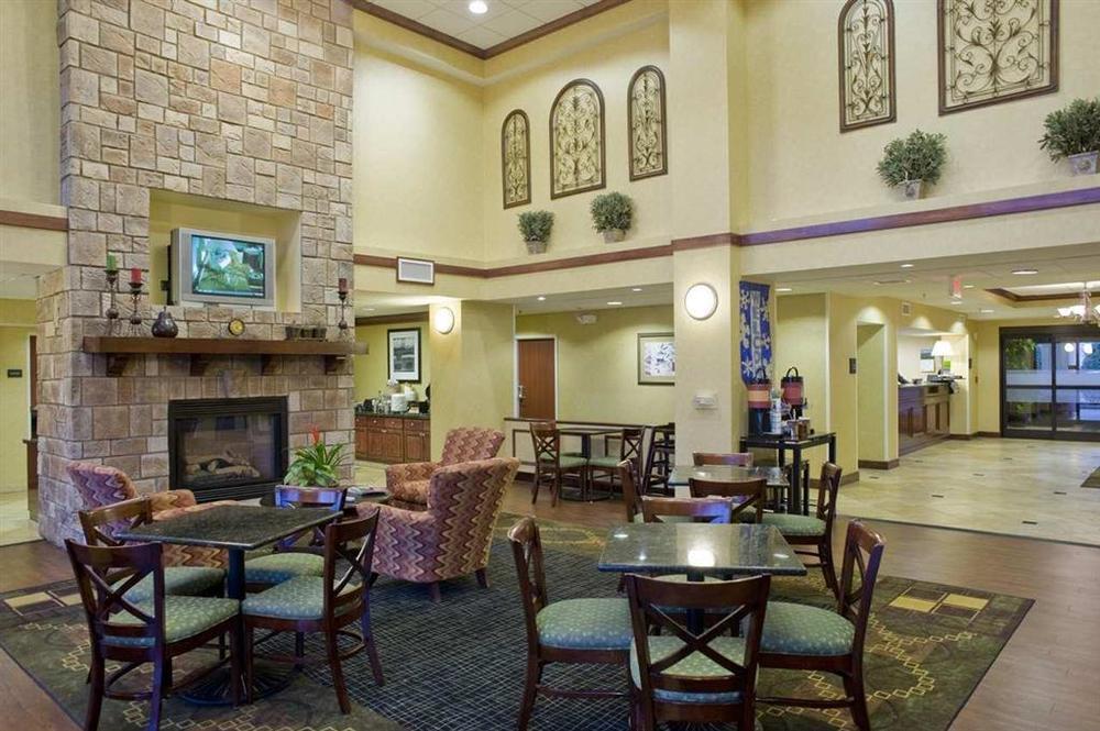 Hampton Inn & Suites Nashville-Smyrna Restaurant photo