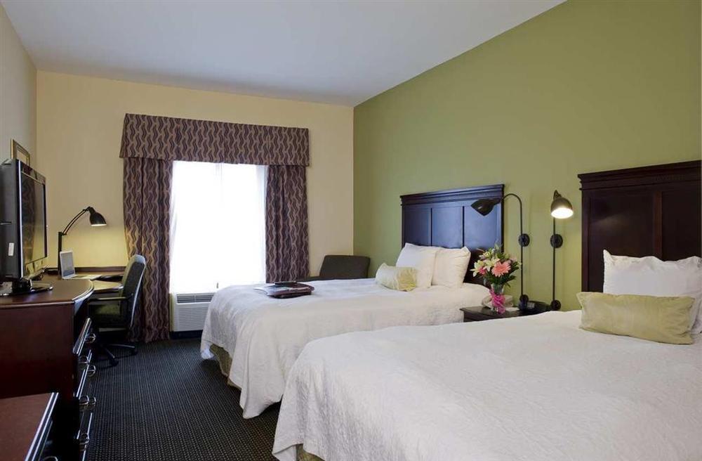 Hampton Inn & Suites Nashville-Smyrna Room photo