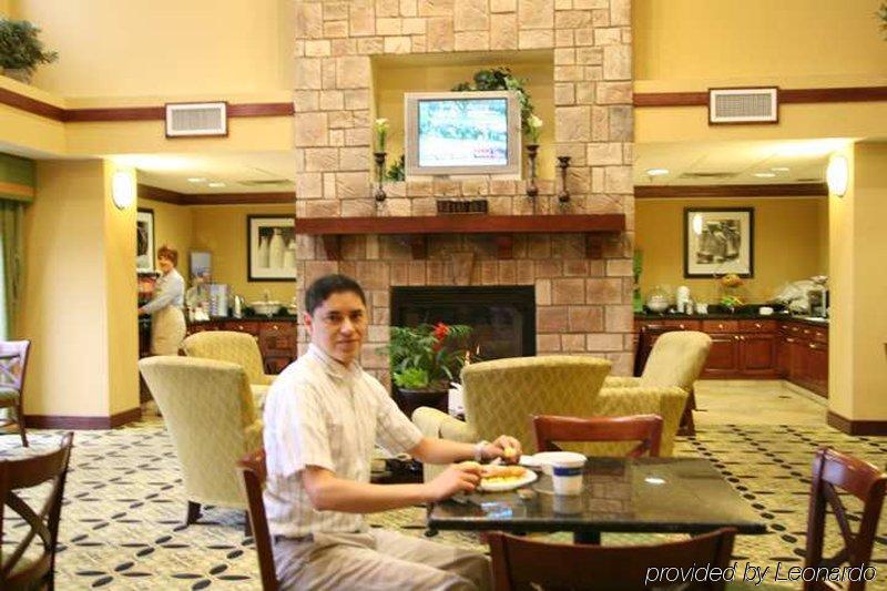 Hampton Inn & Suites Nashville-Smyrna Restaurant photo