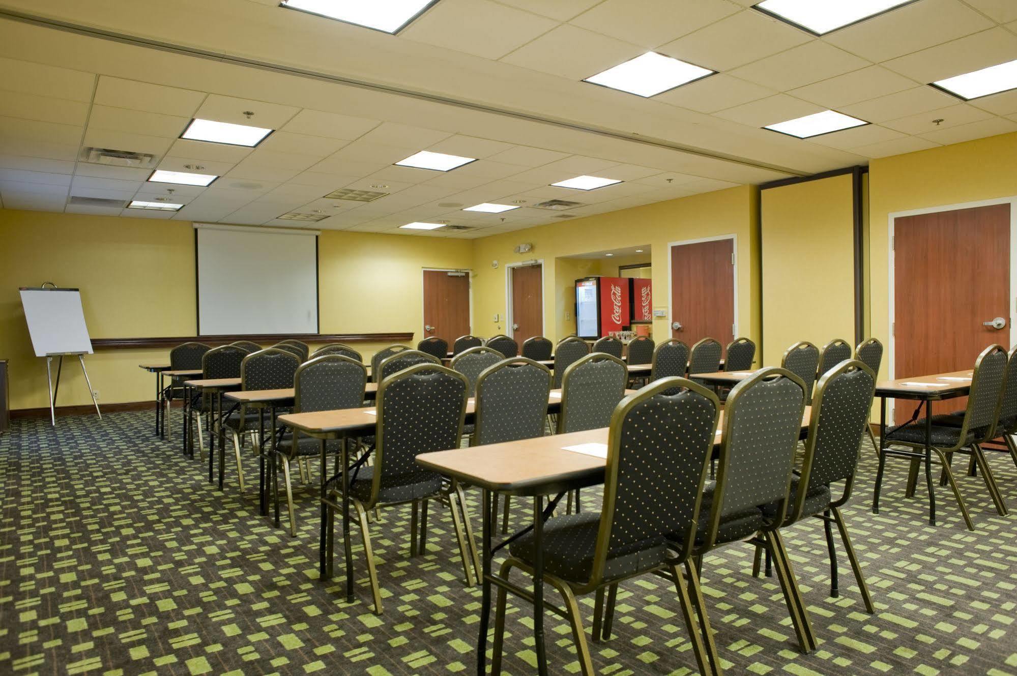 Hampton Inn & Suites Nashville-Smyrna Exterior photo